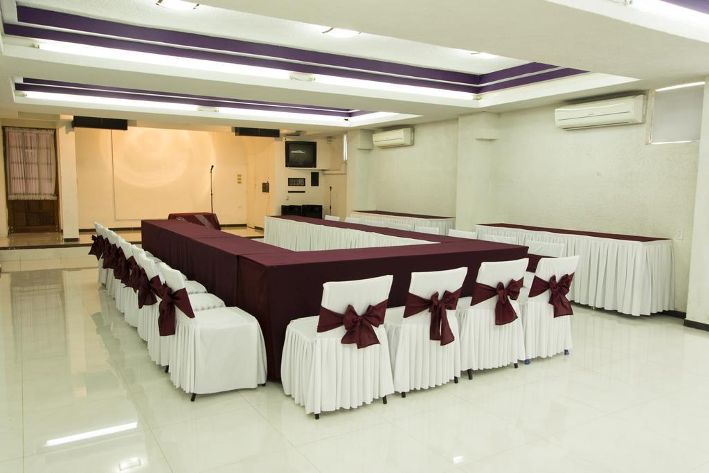 Hotel Michelle Сан-Андрес-Тустла Экстерьер фото